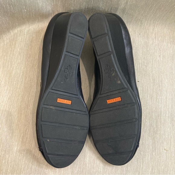 COLE HAAN NIKE AIR Sz 9.5B Leather Patent Leather Comfort Rounded Toe Cap Wedges - Picture 10 of 10